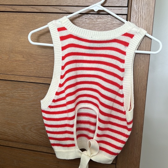 NWT H&M Tie-Detail Knit Sweater Vest Size medium - Picture 5 of 5